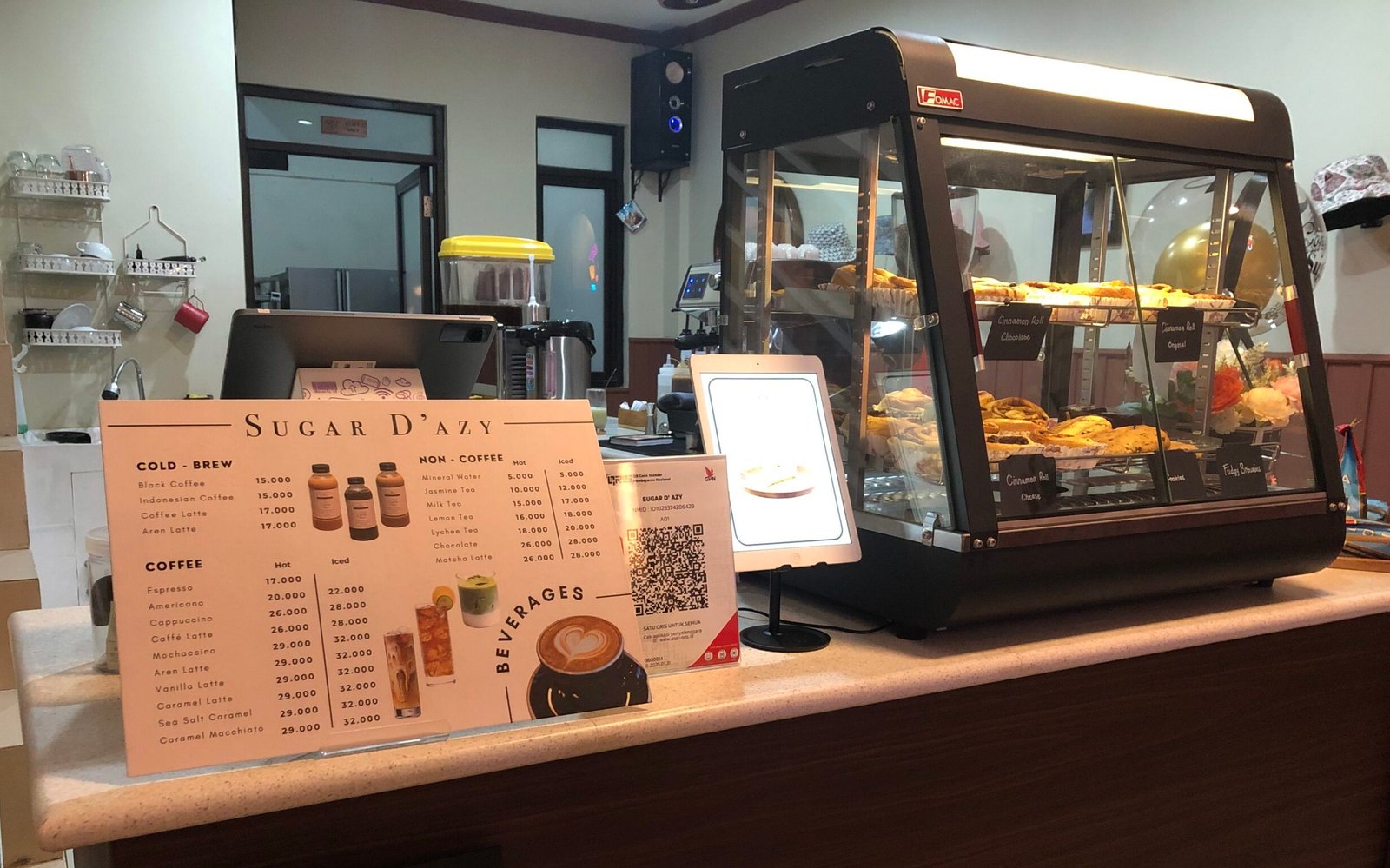 Sugar D’azy Cinnamon Rolls & Coffee, Tempat Nongkrong Asyik di Sentul