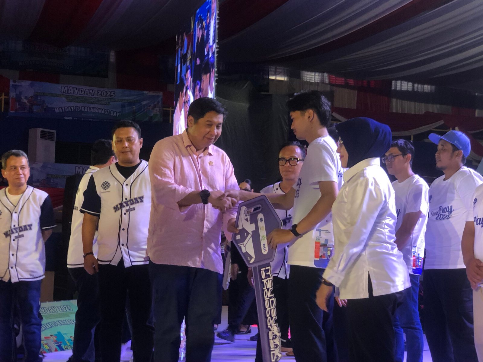 Tepat di Hari Buruh, Kementerian PKP Serah Terima 100 Kunci untuk Masyarakat di Tanah Air