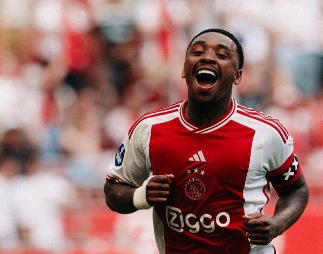 Al-Ittihad Gelontorkan Rp361 Miliar untuk Eks Pemain Ajax Steven Bergwijn