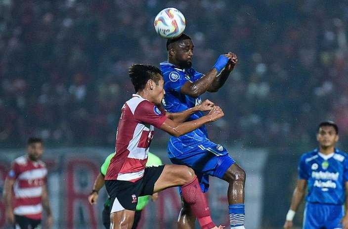 Link Live Streaming Persib Bandung vs Madura United, Leg Pertama Final Liga 1 2023/2024