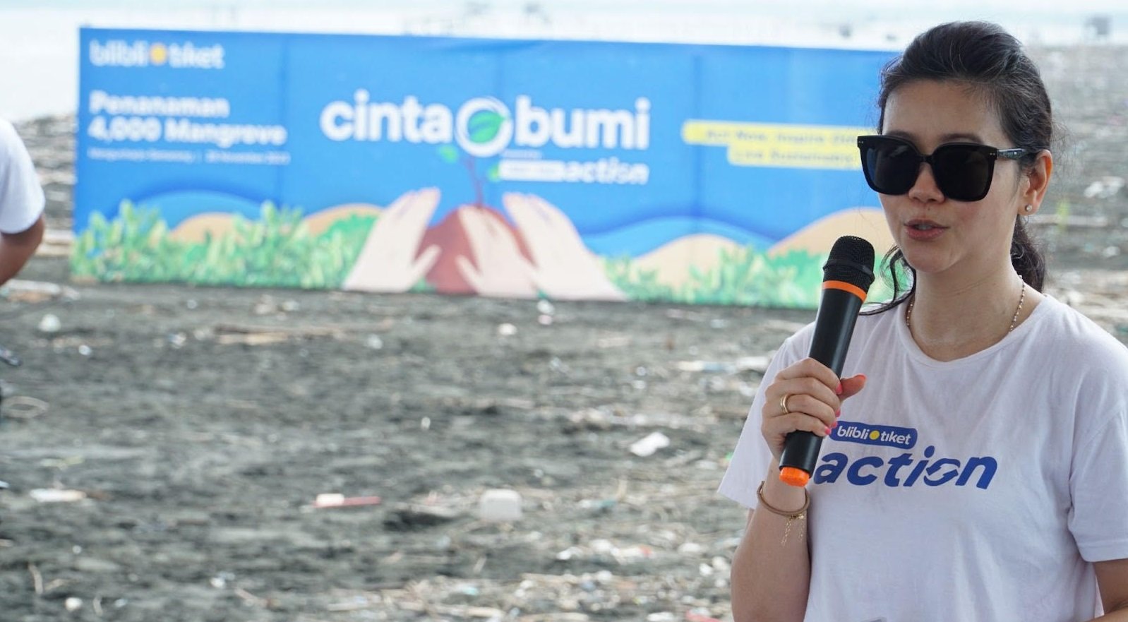 Blibli Tiket Action Tanam 4.000 Mangrove di Semarang, Kurangi Emisi Karbon
