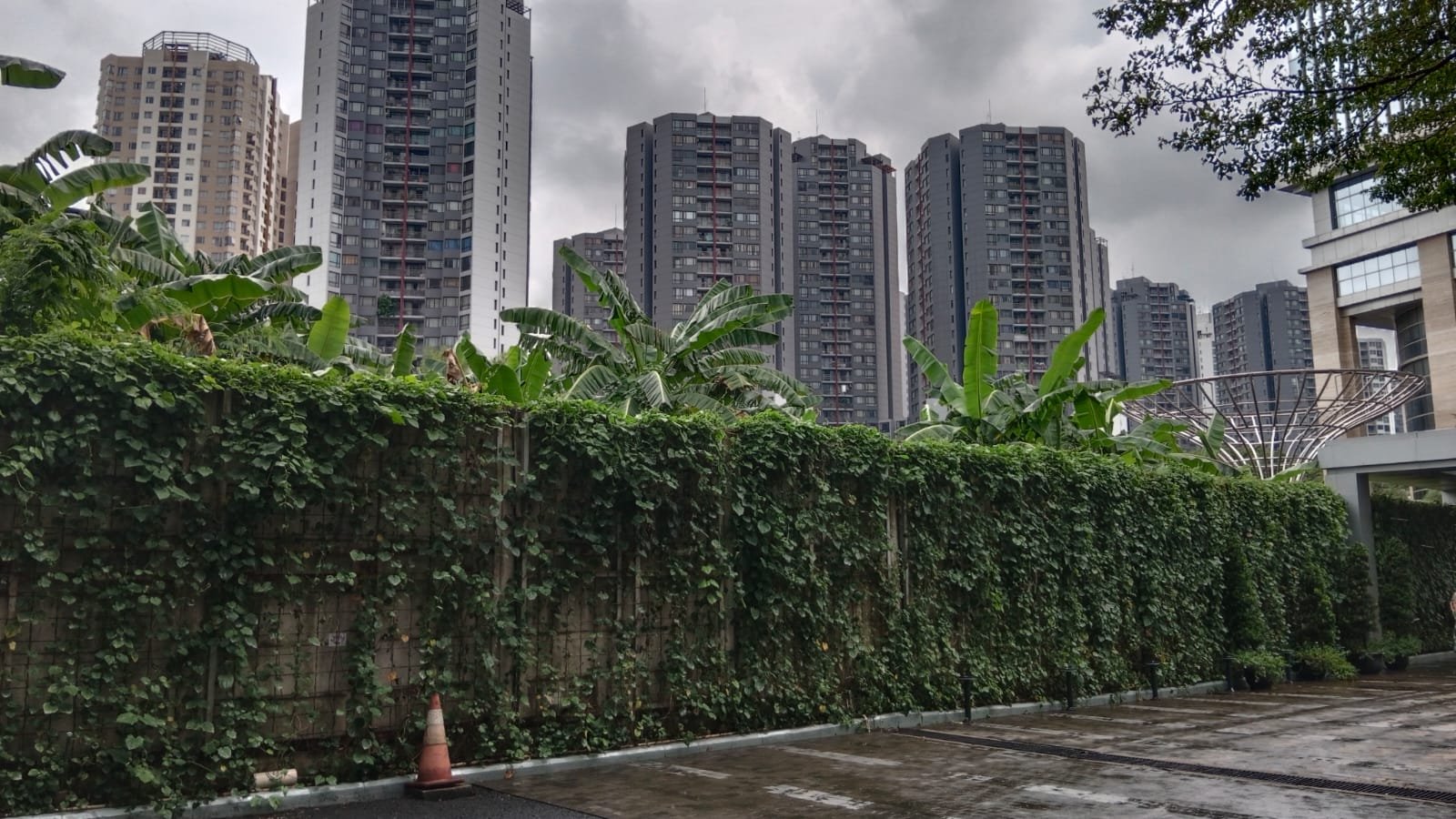 Gedung Perkantoran Hijau CBD Jakarta Sentuh Satu Juta M2