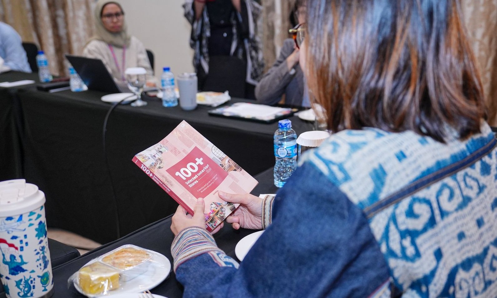 Mengintip Gerai Interior Lewat Buku