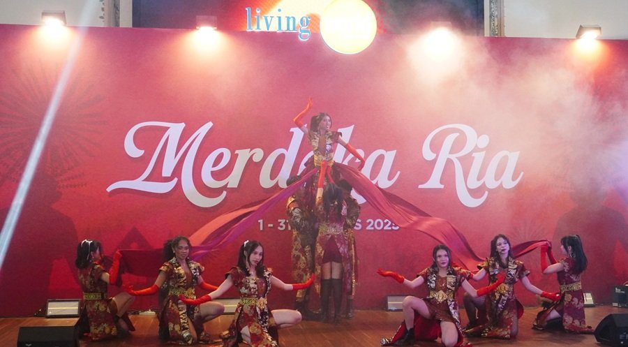 Ada Rodiah, Living World Grand Wisata Dukung Ekonomi Daerah