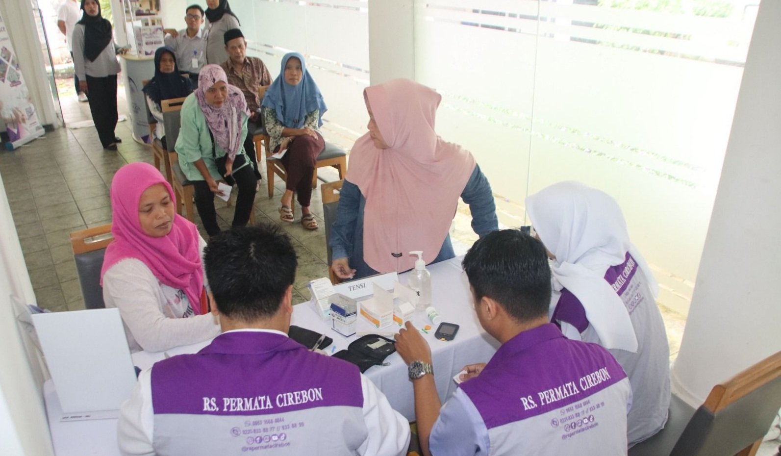 Metland Hotel Cirebon Cetak Momentum Berbagi