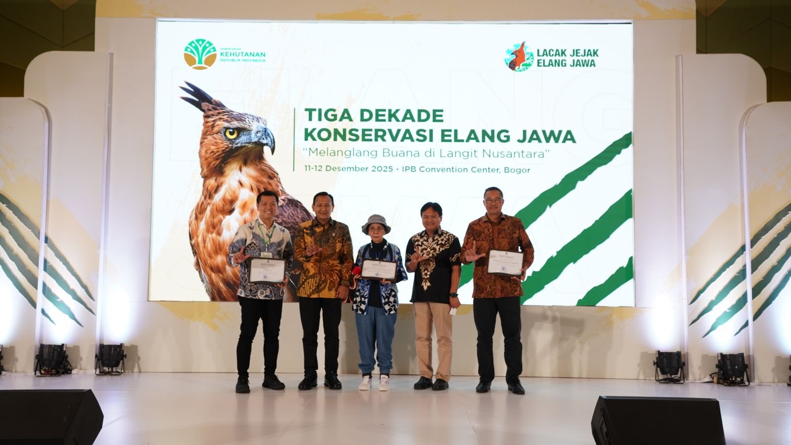 Elang Jawa dan Sentuhan Sang Pemilik 15&nbsp; Panas Bumi