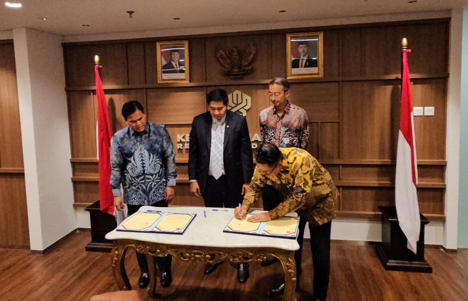 BCA Siap Rehabilitasi Rumah Dinas Prajurit TNI AL