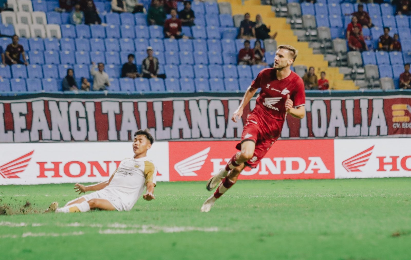Jadwal BRI Super League Pekan ke-11 Hari Ini: PSM vs Madura United, Persebaya vs Persis Solo