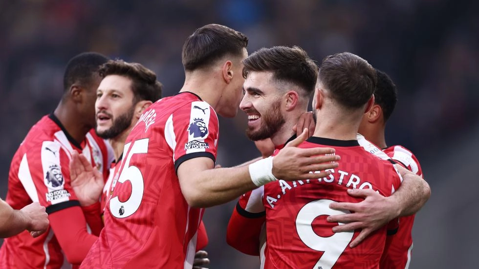 Prediksi Line Up Hingga Live Streaming Liverpool Vs Southampton