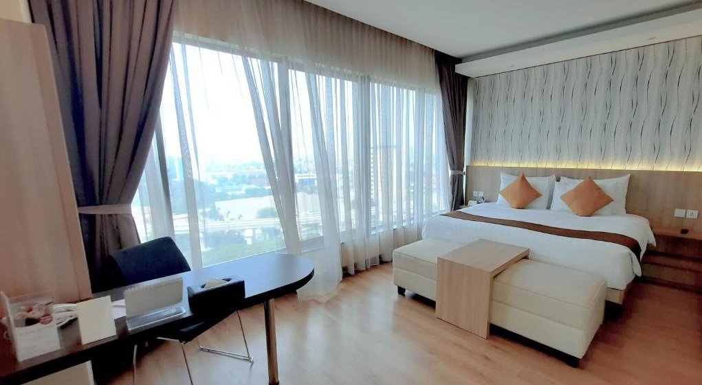 Bisnis Hotel Dua Emiten BUMN Berkibar